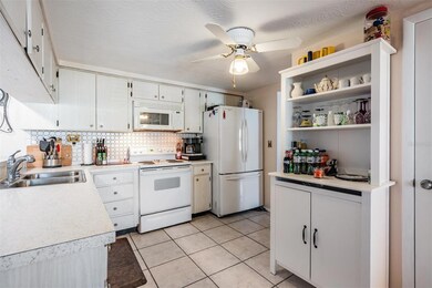 3608 Umber Rd, Holiday, FL 34691 - photo 7