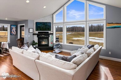 04-Living Room_ETL4265