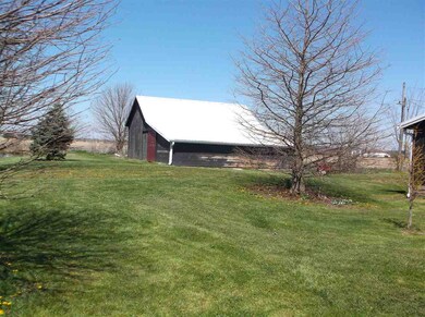 4906 E 400 S, Wabash, IN 46992 - photo 3