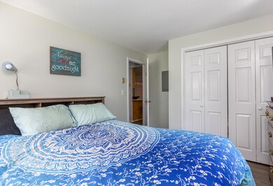 2 Colony Dr - W5 - 13