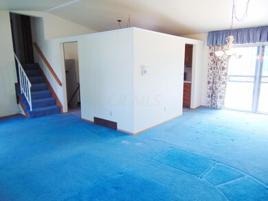 Entry Level Layout