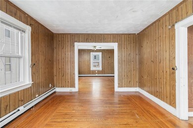 42 Corinth St, Providence, RI 02907 - photo 3