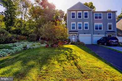 1019 Highview Ct, Temple, PA 19560 - photo 3