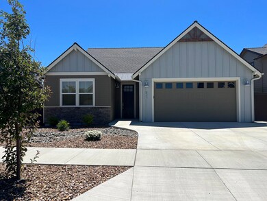 4354 SW Badger Creek Dr, Redmond, OR 97756 - photo 2
