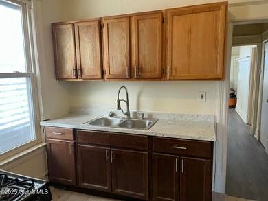 41-43 N Manning Blvd, Albany, NY 12206 - photo 6