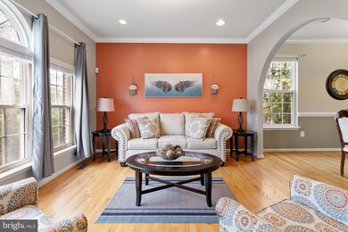 10221 Warfield St, White Plains, MD 20695 - photo 5