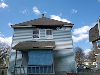 15 Kenyon St, Springfield, MA 01109 - photo 3