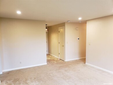 1957 Fieldcrest Ct S, Salem, OR 97306 - photo 5