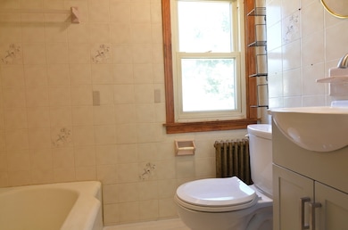 49 Las Casas St unit 2, Malden, MA 02148 - photo 4