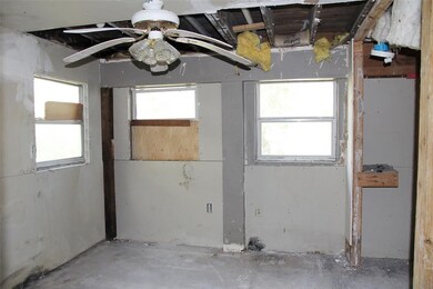 4635 El Lago St, Brazoria, TX 77422 - photo 6