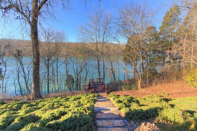 3135 W Gallaher Ferry Rd, Knoxville, TN 37932 - photo 3