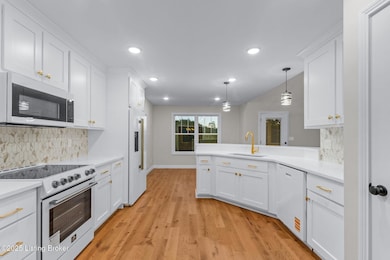 125 Broken Arrow Ct, Mount Washington, KY 40047 - photo 7