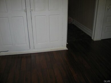 928 W Gordon St, Allentown, PA 18102 - photo 3