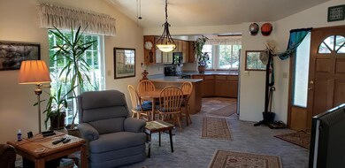 1865 Meadow Glen, Grants Pass, OR 97527 - photo 7