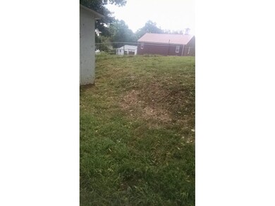 1714 E Unaka Ave, Johnson City, TN 37601 - photo 4