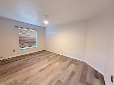 8275 Cozumel Ln, Sebring, FL 33876 - photo 3