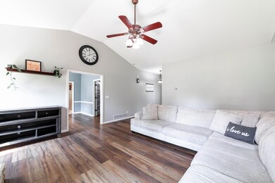 804 Justin Ln, Ashland, MO 65010 - photo 6