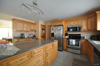 6269 Meadowview Rd, Germansville, PA 18053 - photo 7