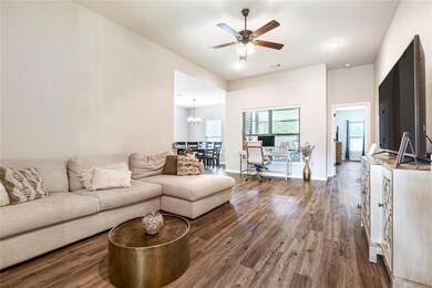 4476 Park Shore Dr, Marrero, LA 70072 - photo 3