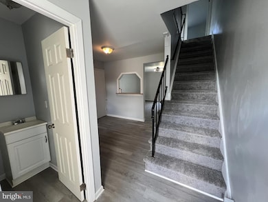 481 La Cascata, Clementon, NJ 08021 - photo 2