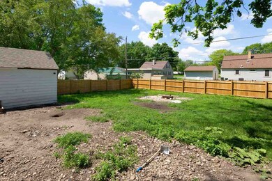 808 Hanna Blvd, Waterloo, IA 50701 - photo 4