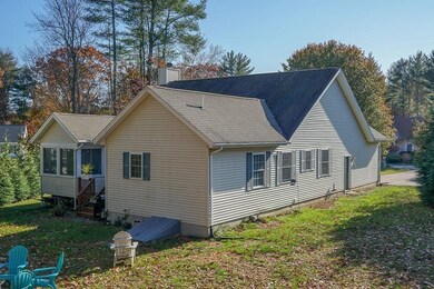1 Briallia Cir, Newmarket, NH 03857 - photo 4