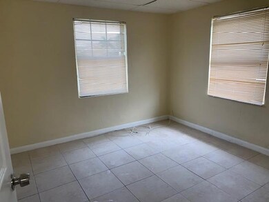 7833 Loomis St, Lantana, FL 33462 - photo 6