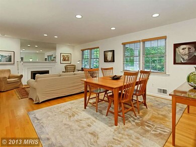 6406 Waterway Dr, Falls Church, VA 22044 - photo 3