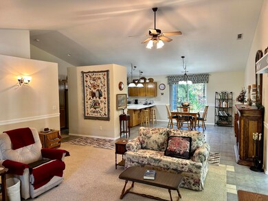 207 Iris Ln, Grants Pass, OR 97526 - photo 7