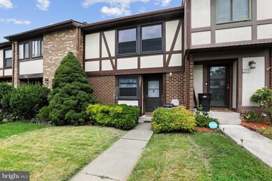 125 Bourbon Ct, Parkville, MD 21234 - photo 3