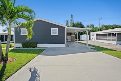 8328 SE Swan Ave, Hobe Sound, FL 33455 - photo 3