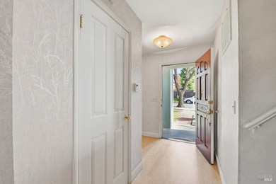 4860 Parktrail Dr, Santa Rosa, CA 95405 - photo 4