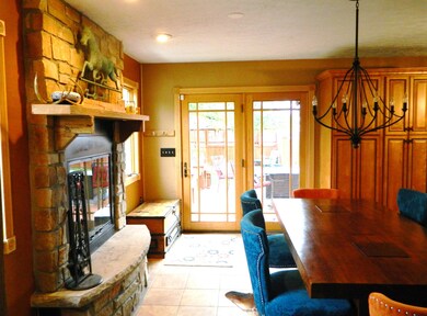 DR, Rear French Doors