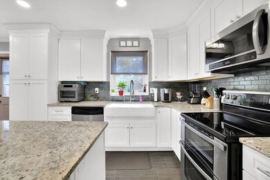 2963 Timberline Rd unit 2, Marietta, GA 30062 - photo 4