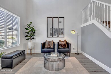 2109 W Kathleen Rd-9