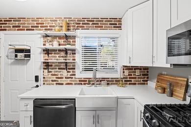 394 6th St NE unit 2, Atlanta, GA 30308 - photo 6