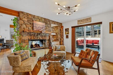 4481 E Moonshadow Lane-20