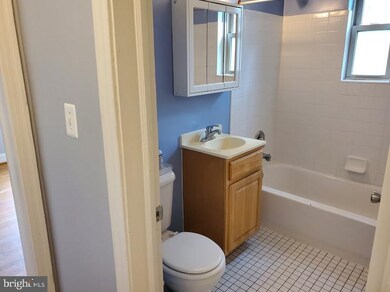 1029 Perry St NE unit 304, Washington, DC 20017 - photo 6