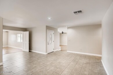 10808 N 37th Ave Phoenix AZ-large-004-00