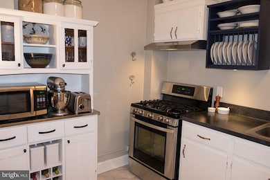 221 Ridgemede Rd unit 206, Baltimore, MD 21210 - photo 5