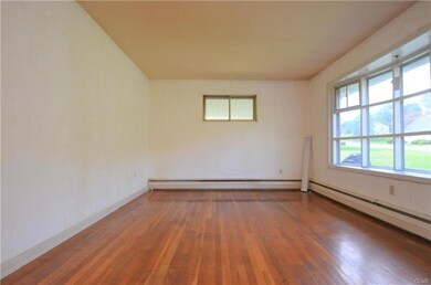 30 Kimmett Ave, Whitehall, PA 18052 - photo 4