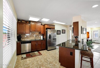 17434 N Appaloosa Dr, Sun City, AZ 85373 - photo 4