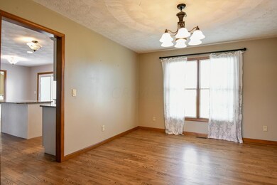 973 Timber Glen-6
