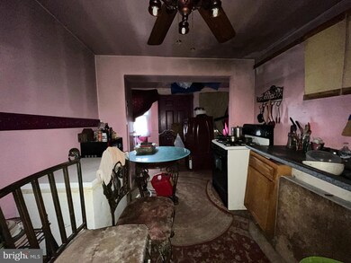 322 S Smallwood St, Baltimore, MD 21223 - photo 6