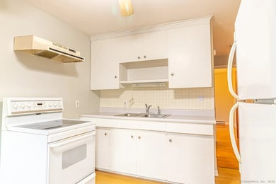 405 Noank Ledyard Rd, Mystic, CT 06355 - photo 6