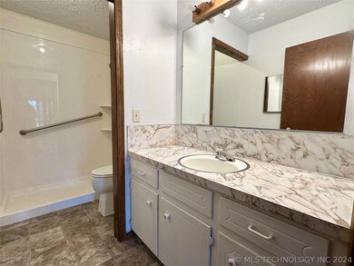 Downstairs Bathroom