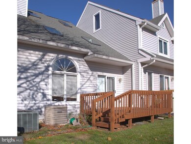 18 W Jonathan Ct, Kennett Square, PA 19348 - photo 3