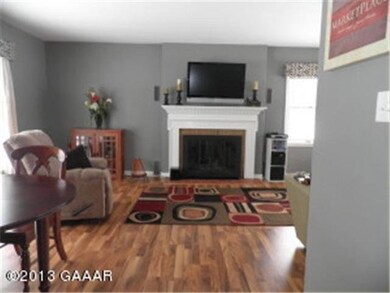 813 Westwood Dr, Alexandria, MN 56308 - photo 2