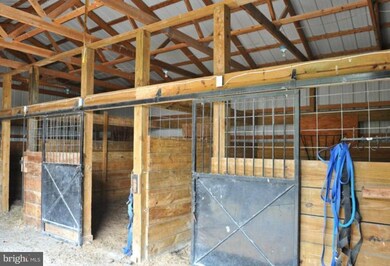 12900 Lewisdale Rd, Clarksburg, MD 20871 - photo 5