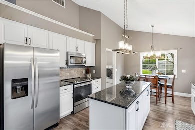 635 Breckenridge Way, Beavercreek, OH 45430 - photo 6